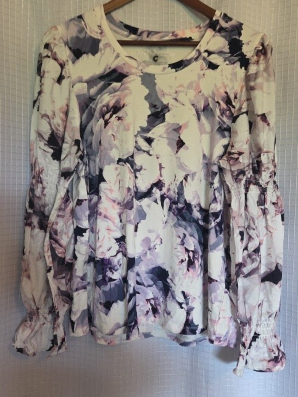 CUPIO Blouse Top Womens Large Floral Long Sleeve Round Neck Ruffle Smocked
